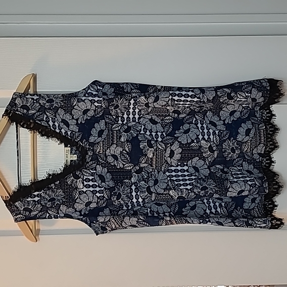 Faith and Joy Floral Sleeveless top - Picture 1 of 7